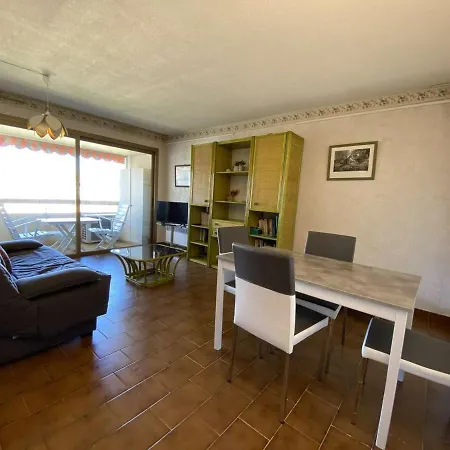 Antibes, 2 Pieces, 4 Personnes - Fr-1-252-141